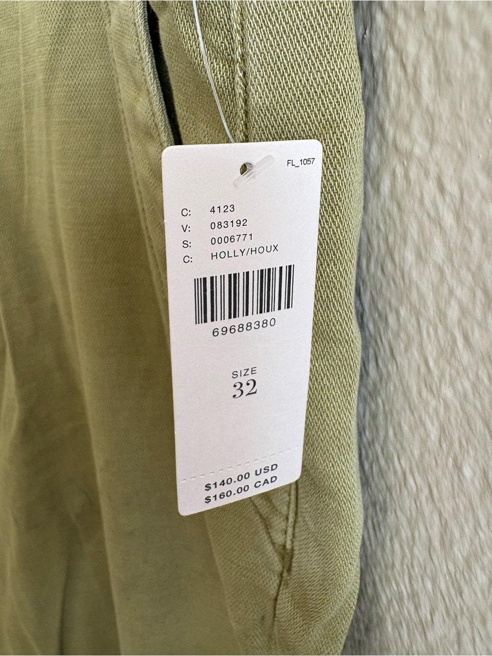 NWT - Anthropologie Pilcro Slouchy Chino Pants in Holly - Size 32 - Picture 10 of 10